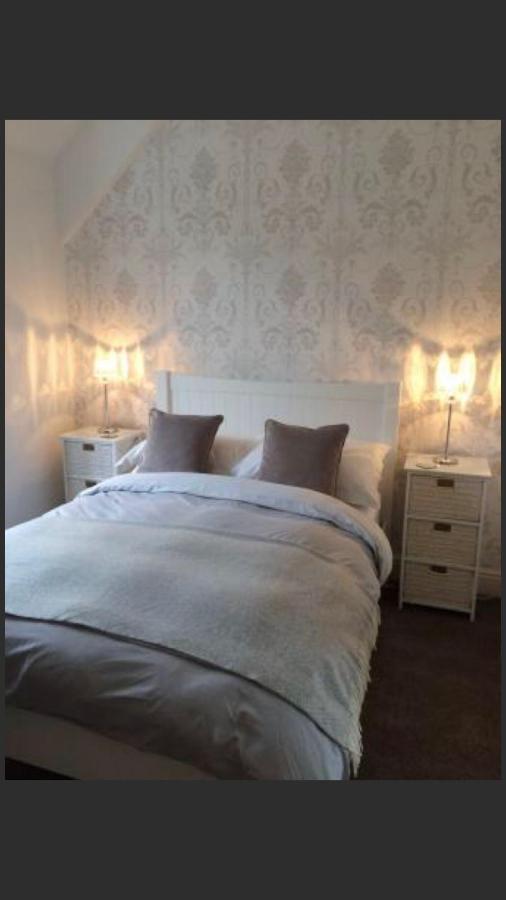 Ty Mawr Hotel คลันเบดเดอ ภายนอก รูปภาพ